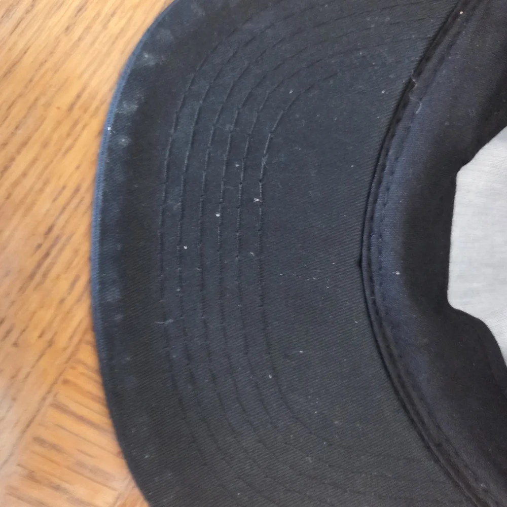 Black Star Trek Cap - Picture 5 of 6